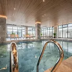 Апартаменты Cosmic Odyssey Free Parking-pool-spa-playground Нэводари