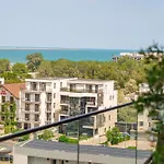 Апартаменты Cosmic Odyssey Free Parking-pool-spa-playground Нэводари
