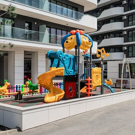Cosmic Odyssey Free Parking-pool-spa-playground * Năvodari